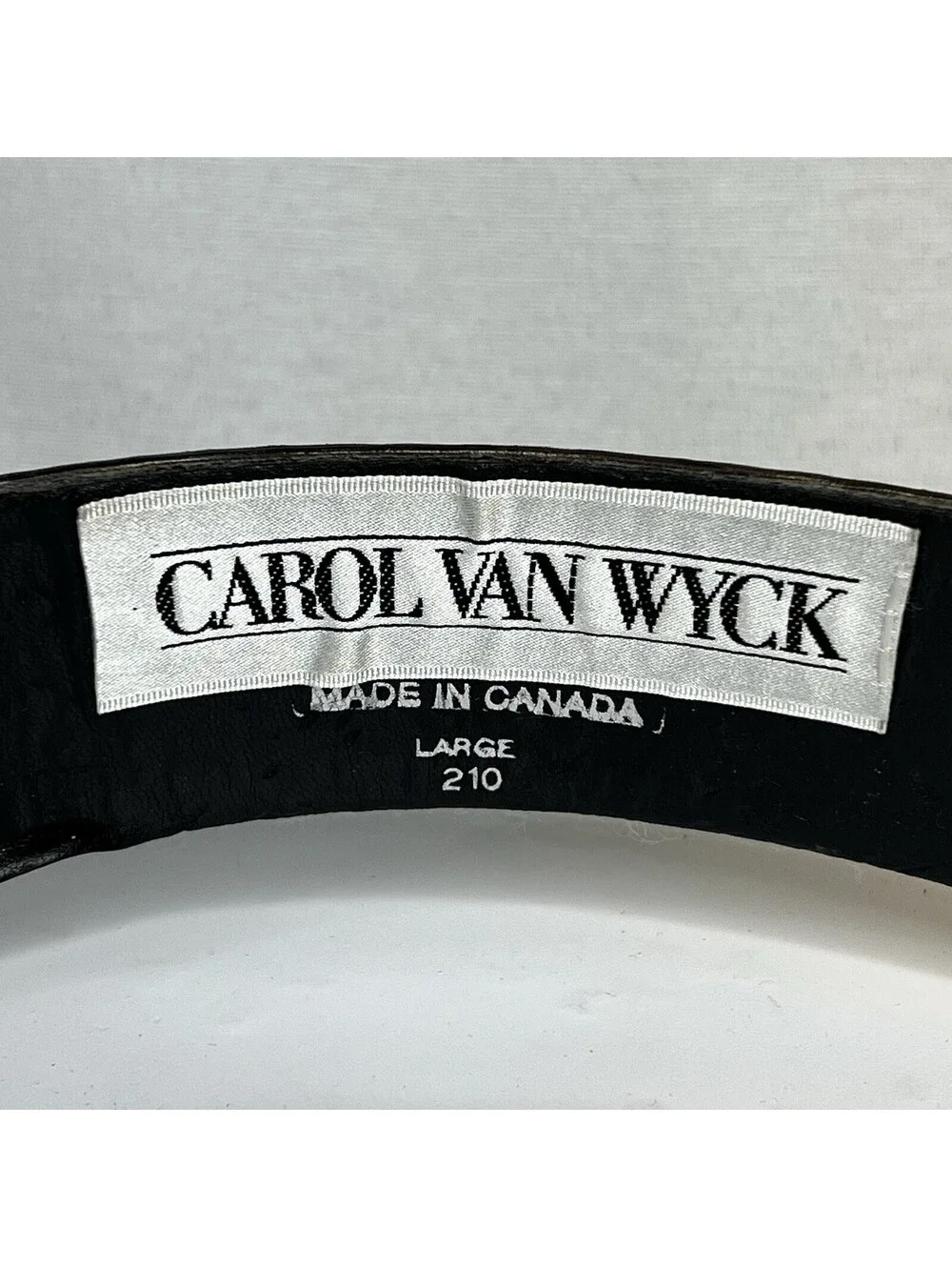 Carol Van Wyck Vintage Chunky Buckle Brown Tan Western Belt 39 in. (L-210)